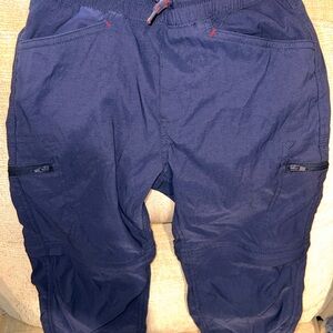 Eddie Bauer joggers. Size 7/8 kids. Windbreaker pants.